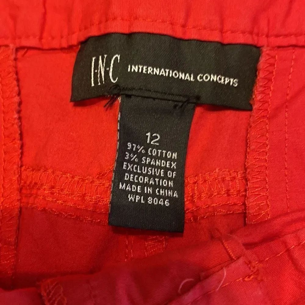 I.N.C Woman’s Adjustable Cuff Short - Picture 6 of 6